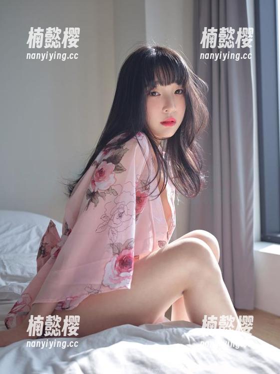 Kang Inkyung Kang Inkyung和她的嘴巴图鉴:这些图片下载了你就能开启全新聊法!